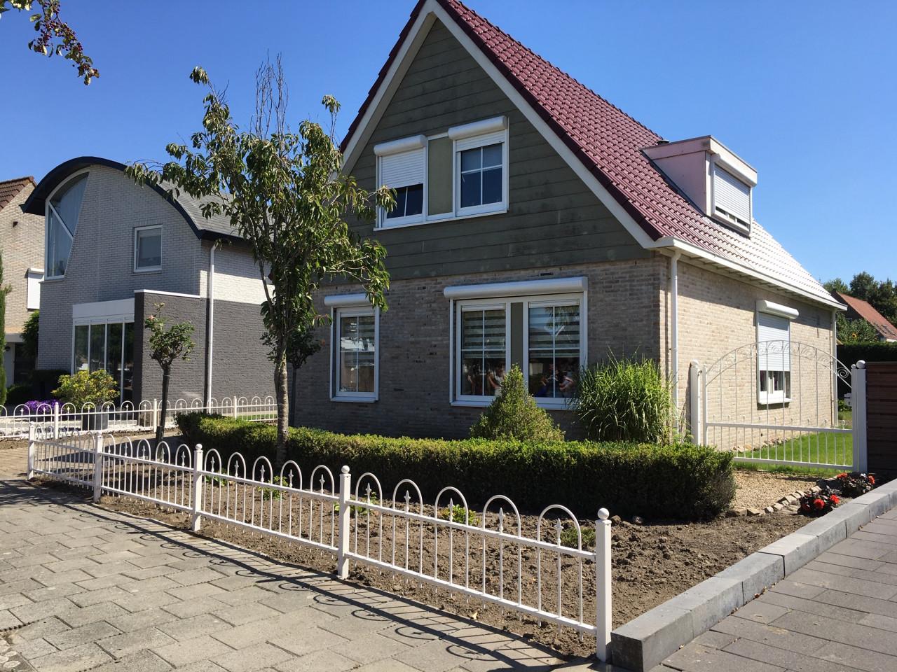 Hekwerken - Inrijpoorten en Tuinpoorten.