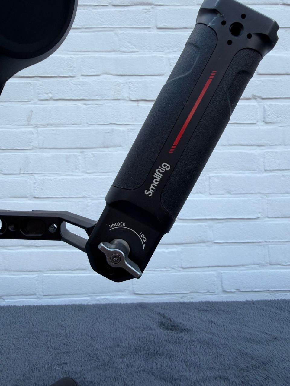 DJI- RS3 Gimbel + SmallRing Sling handgrip + Smallrig Vertical