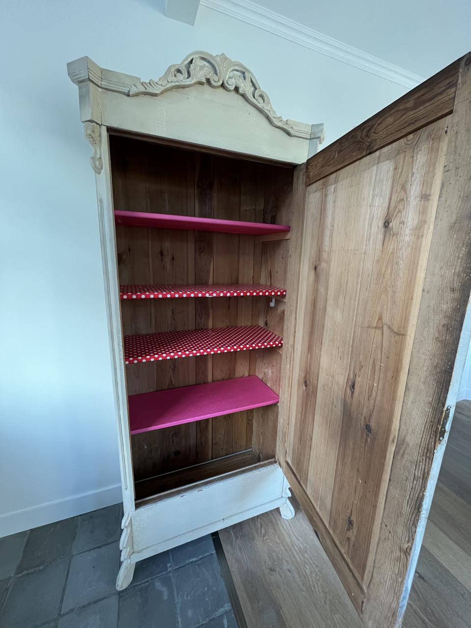 Sfeervolle, brocante kast