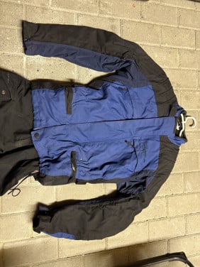 Motorjas en broek merk Difi