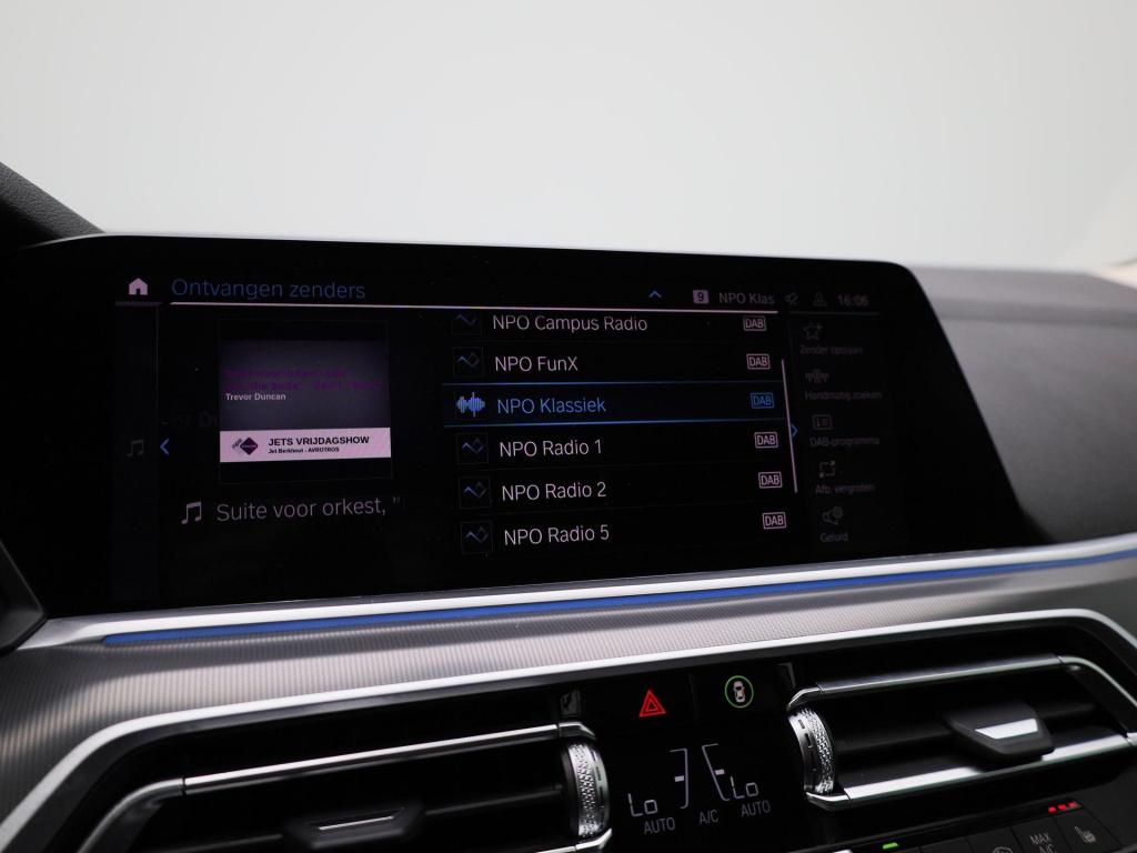 BMW X5 xdrive45e high executive | automaat | trekhaak | luchtvering | memor
