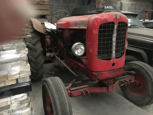 Tractor nuffield