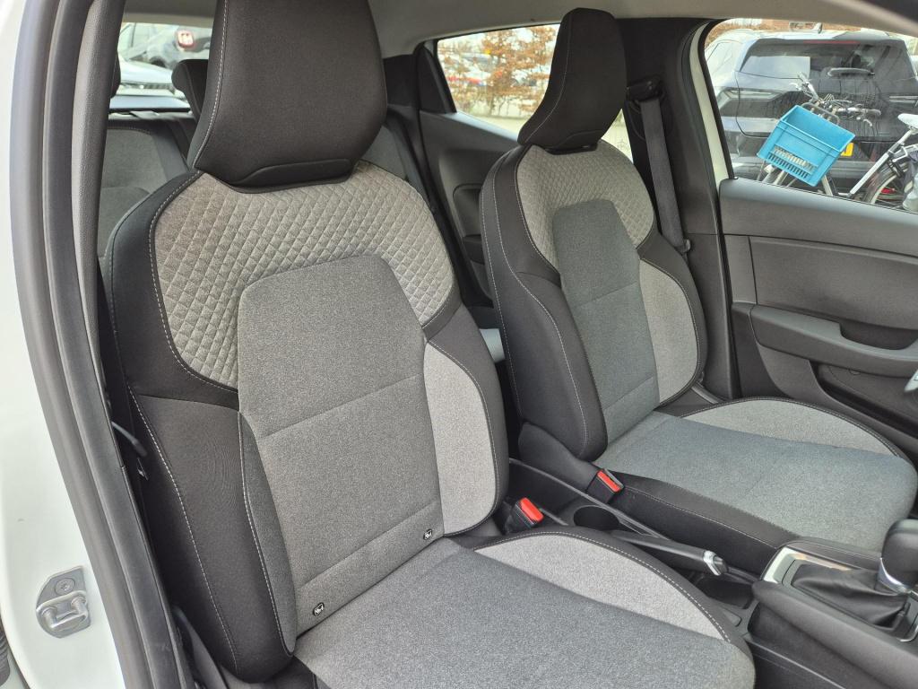 Renault Clio 1.6 e-tech full hybrid 145 evolution camera, navigatie, apple/