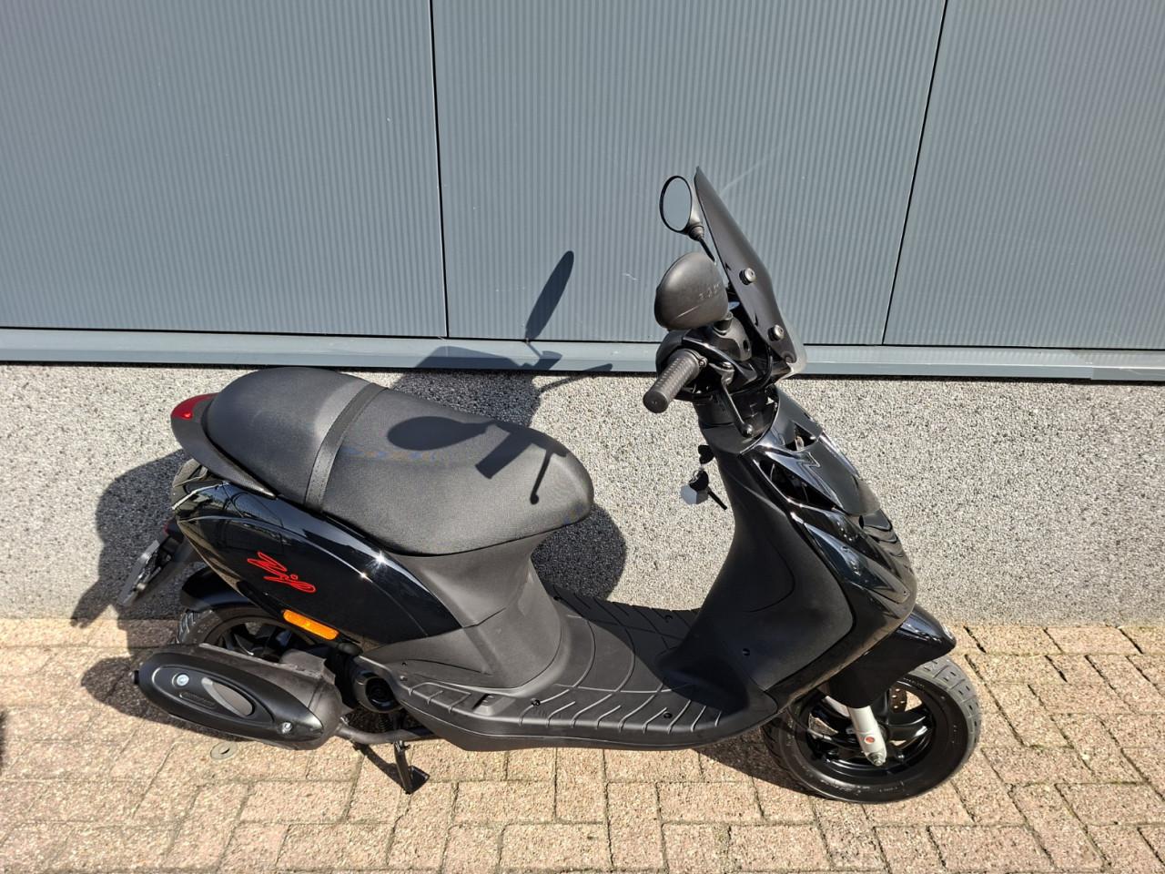 Piaggio Zip Special 45 km/h