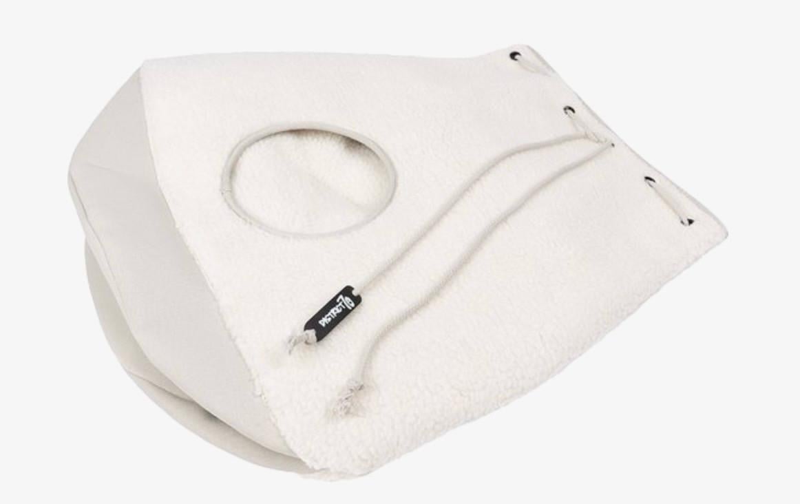 Kattenmand in teddy stof kleur crème (gebroken wit)