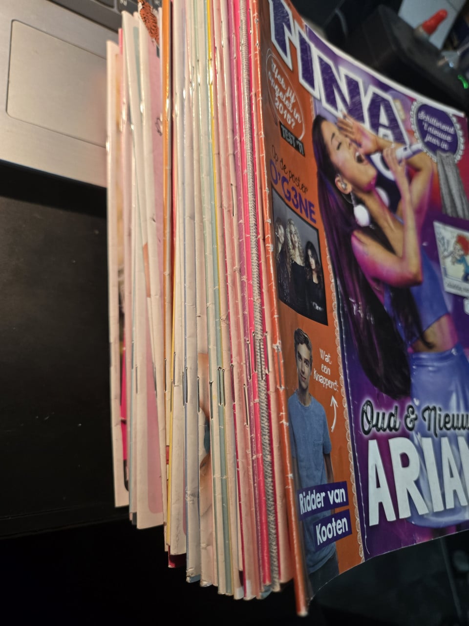 Grote stapel Tina 46 Stuks. In nette gelezen staat.