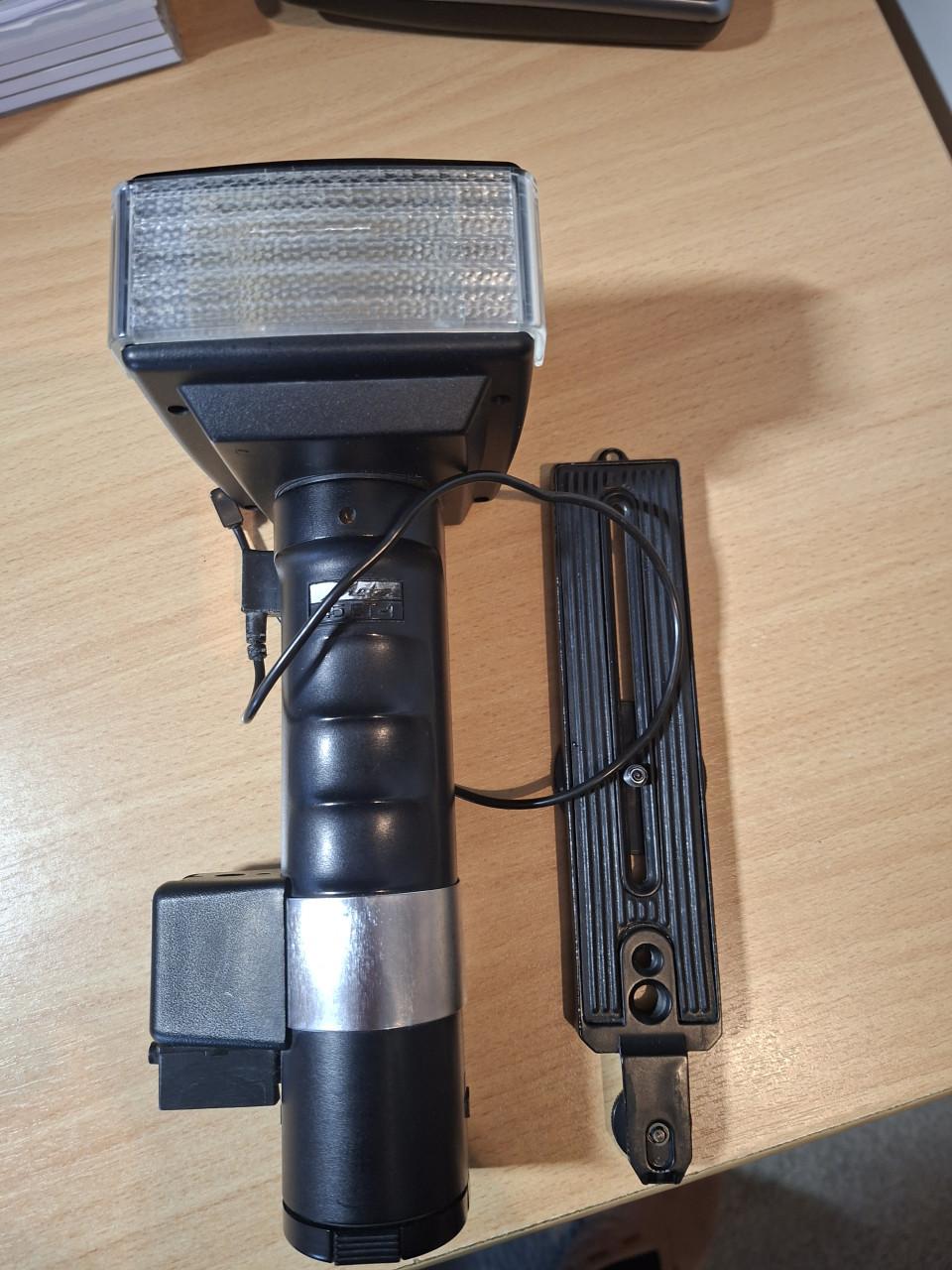 Fotokoffer met inhoud camera, lenzen en toebehoren