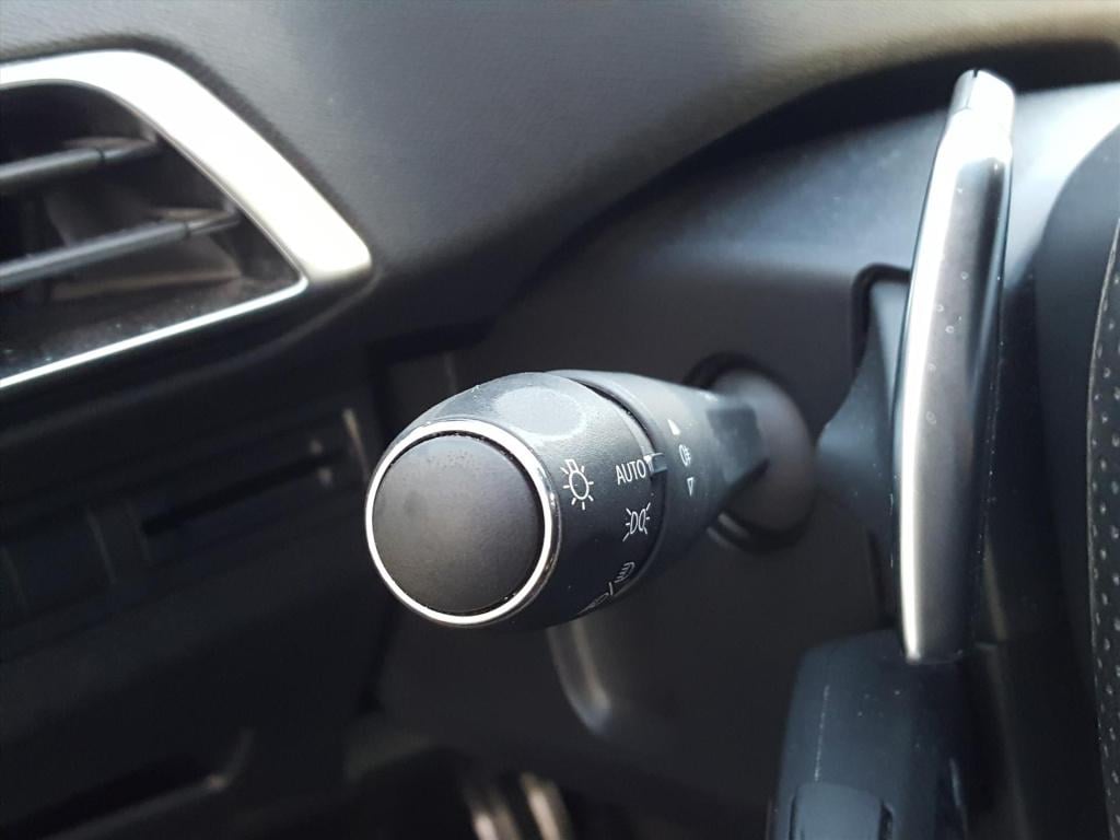 Peugeot 3008 1.2 130pk automaat gt black pack trekhaak | apple carplay & an