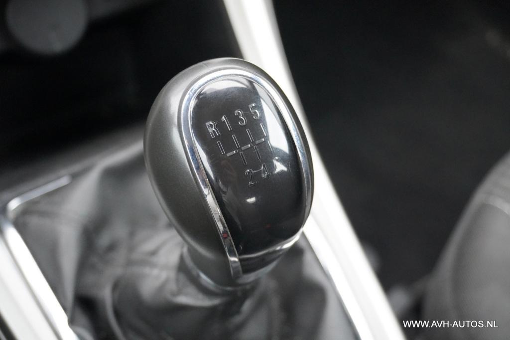 Opel Astra 1.4 turbo edition
