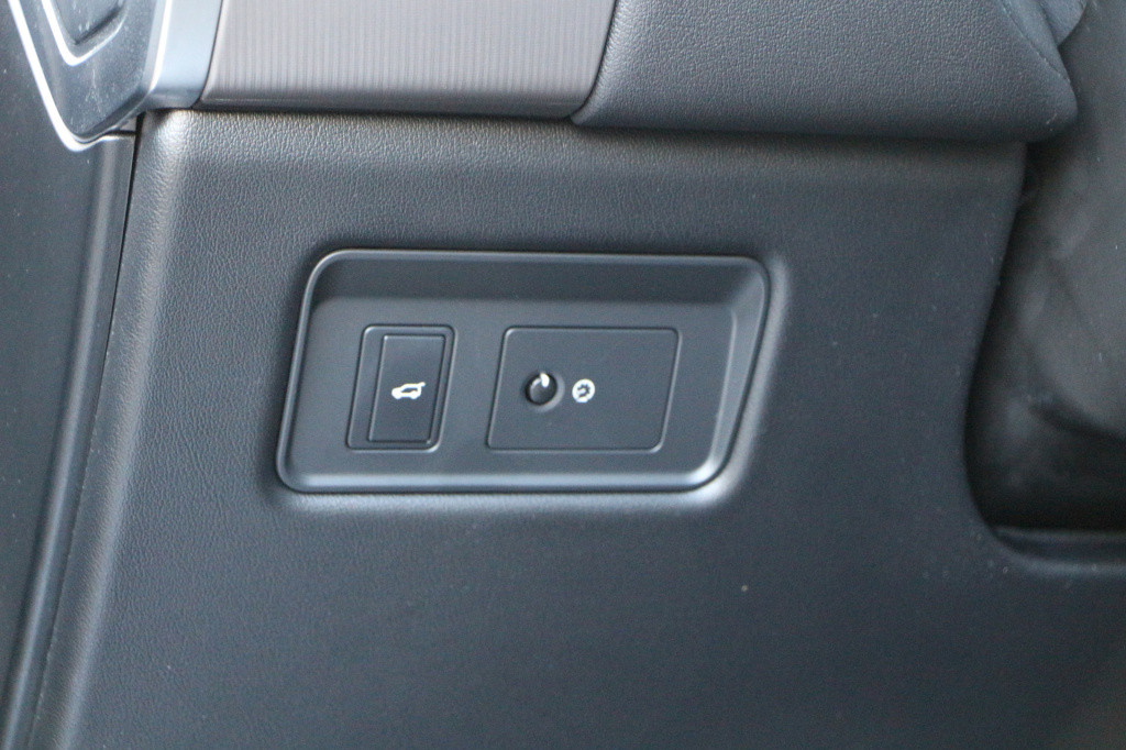 Land Rover Range Rover 3.0 tdv6 hse dynamic -facelift-