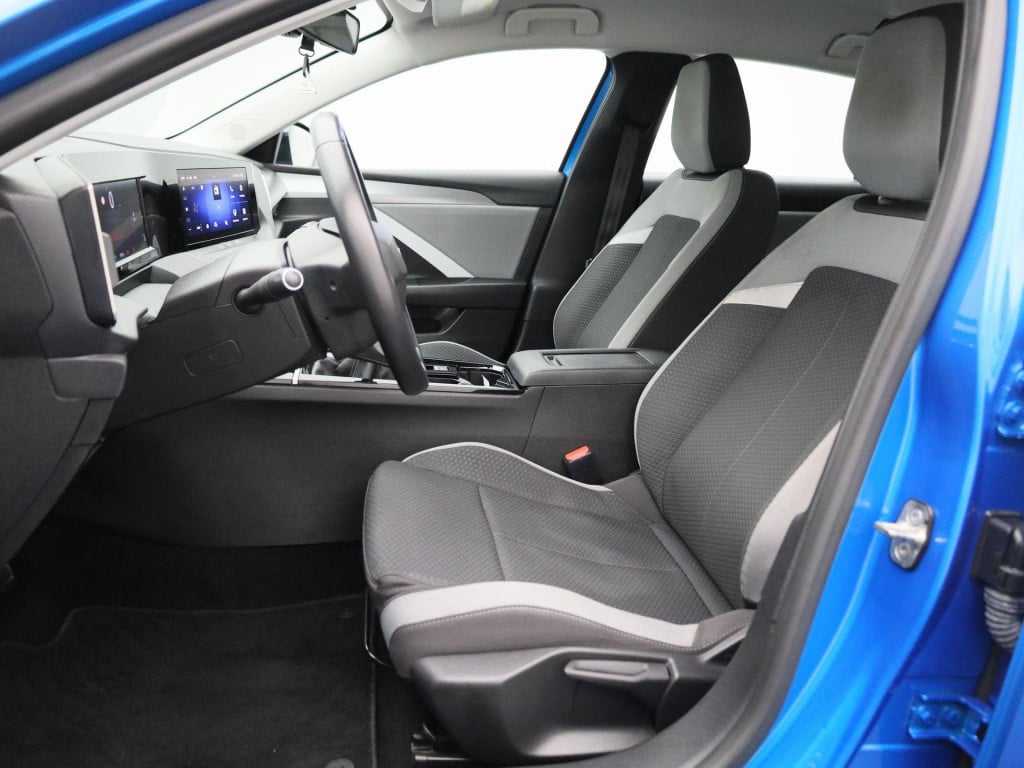 Opel Astra 1.2 edition
