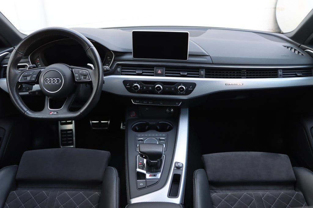 Audi Rs4 avant 2.9 tfsi quattro 450pk tiptronic