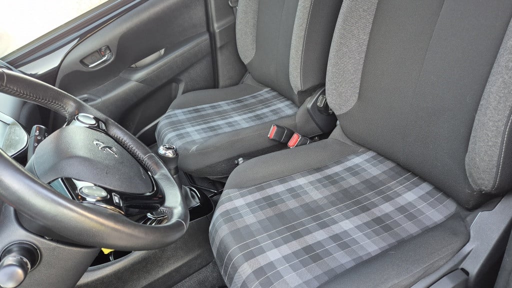 Peugeot 108 1.0 e-vti allure top