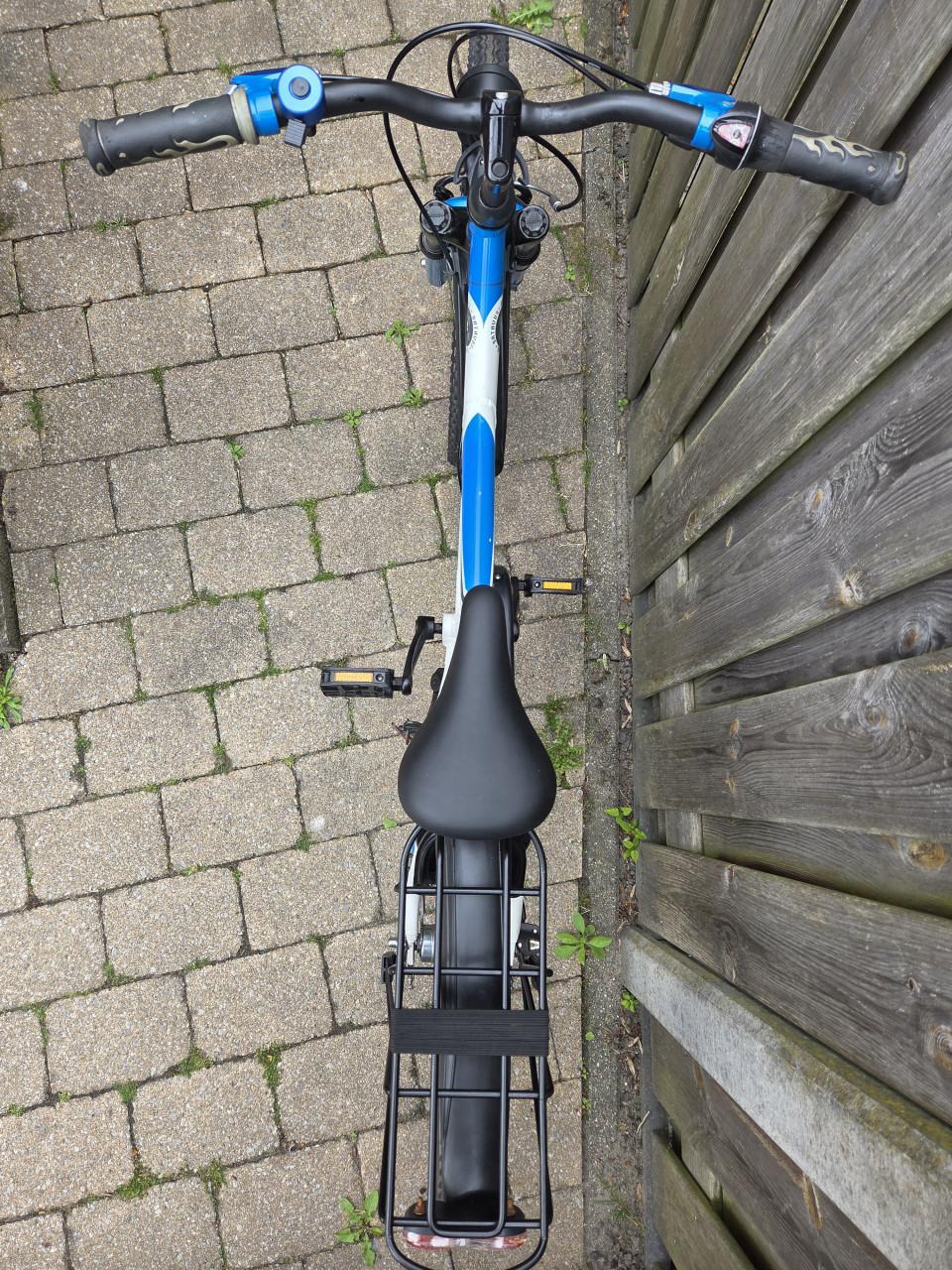 Batavus Snake 24 inch met 3 versnellingen