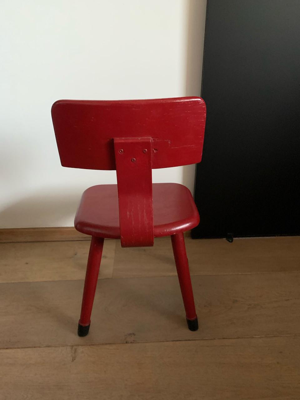 Stevig kleuter stoeltje