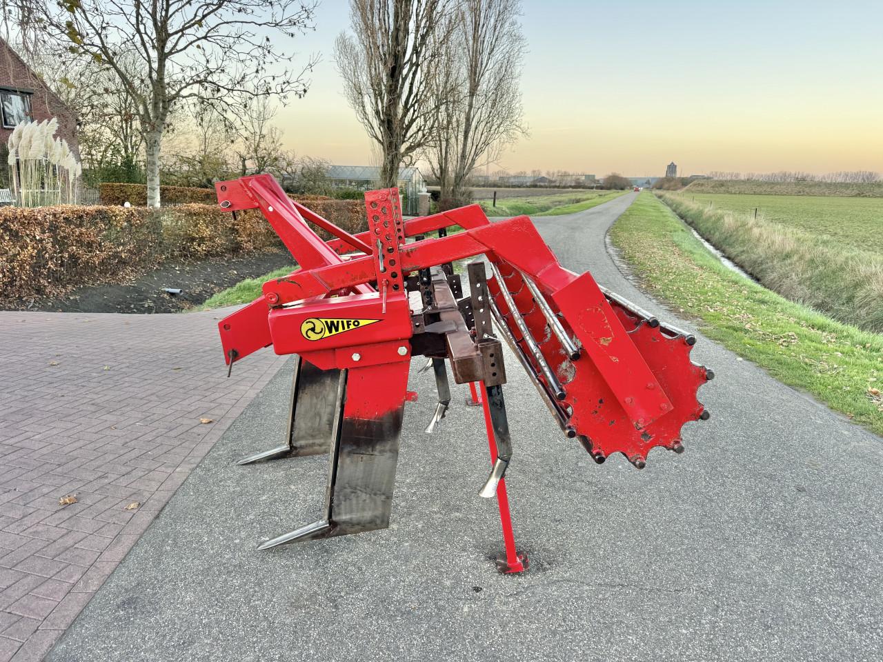 Wifo Woelpoot WU-23-180