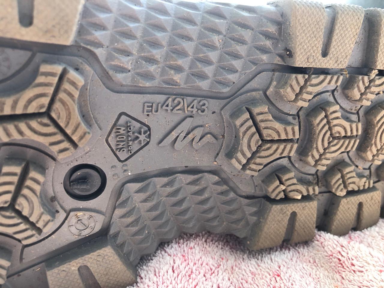 Snowboots quechua maat42/43