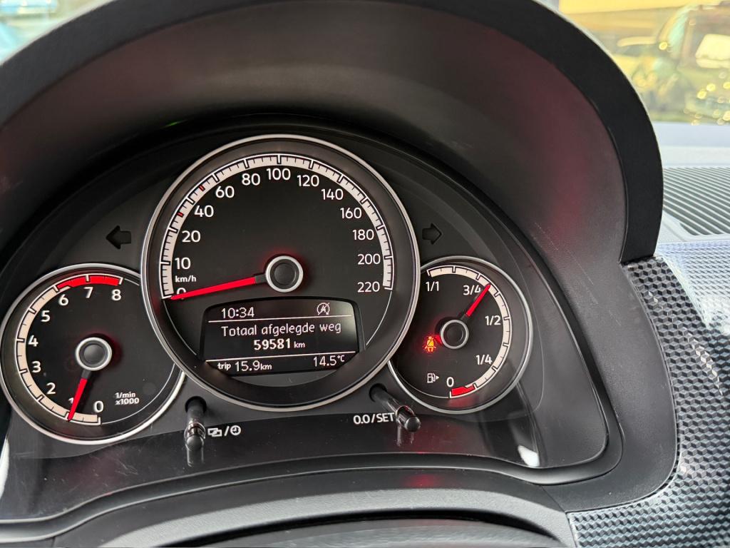 Volkswagen UP! 1.0 5-deurs | bluetooth | airco | nette staat | rijklaar inc