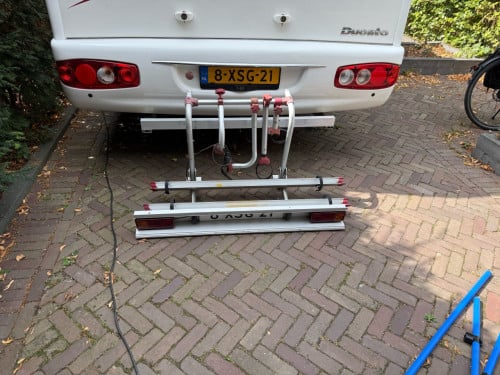Fietsenrek voor 2 elektrische fietsen camper
