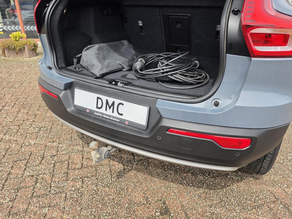 Volvo XC40 t5 inscription expression recharge hybrid | led | airco | trekha