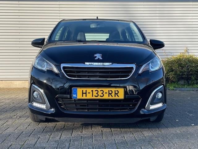 Peugeot 108 1.0 e-vti blue lease executive
