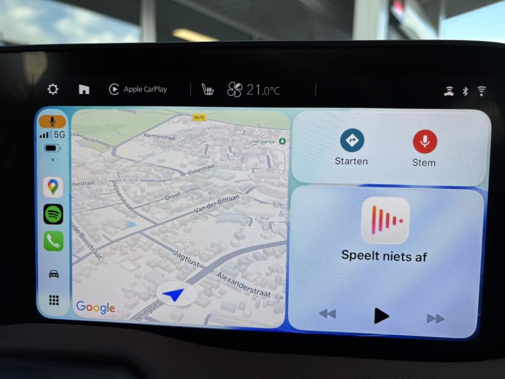 Suzuki E Vitara style 61 kwh