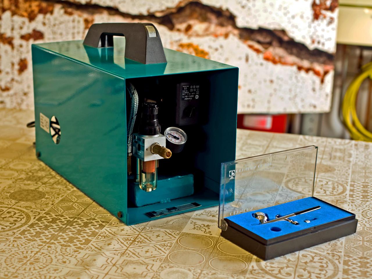 Lucht Compressor voor Airbrush