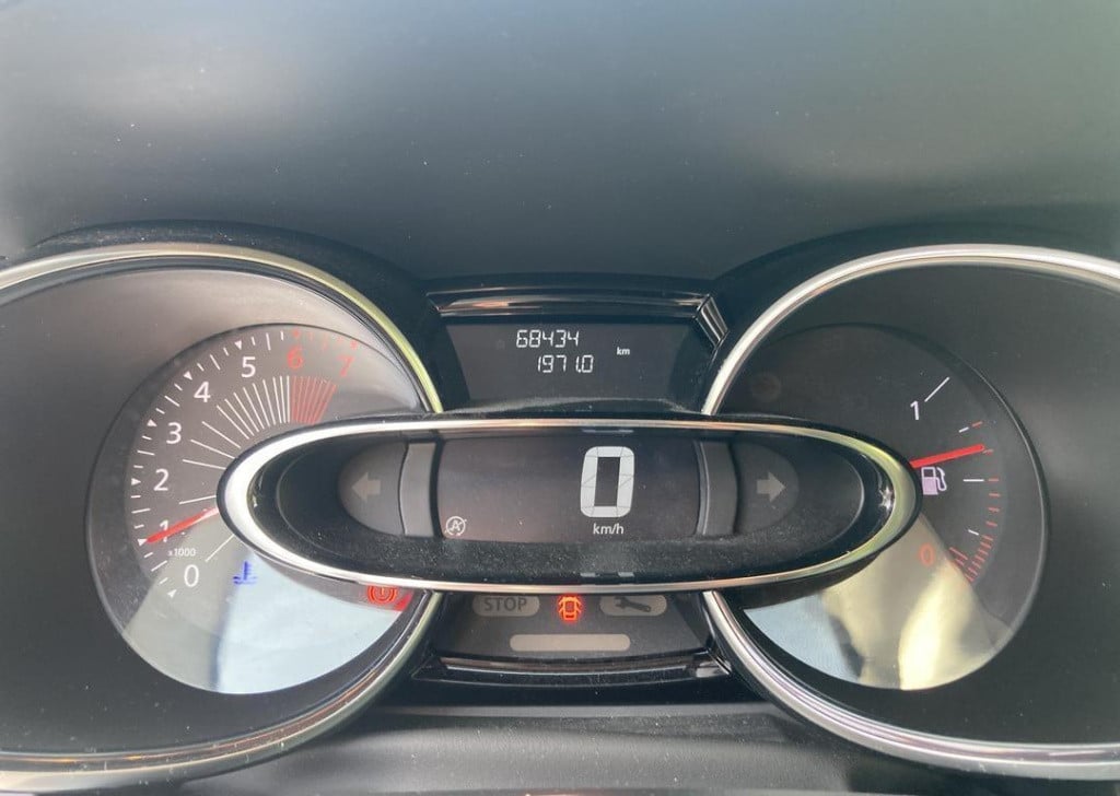 Renault Clio estate 0.9 tce limited -trekhaak