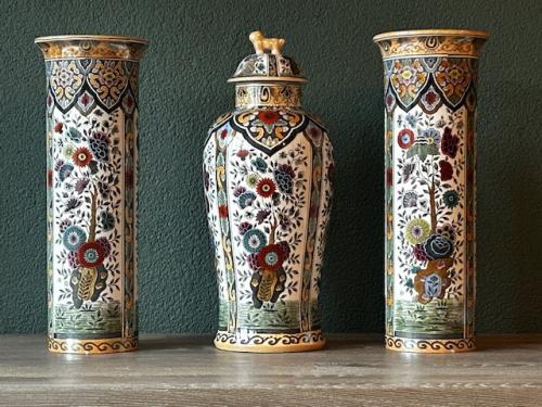 Polychrome vazen Petrus Regout