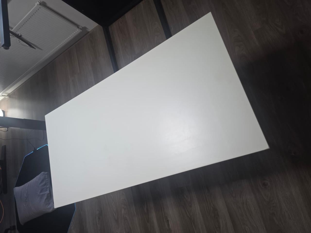 Wit bureau / werktafel 110 × 70 cm
