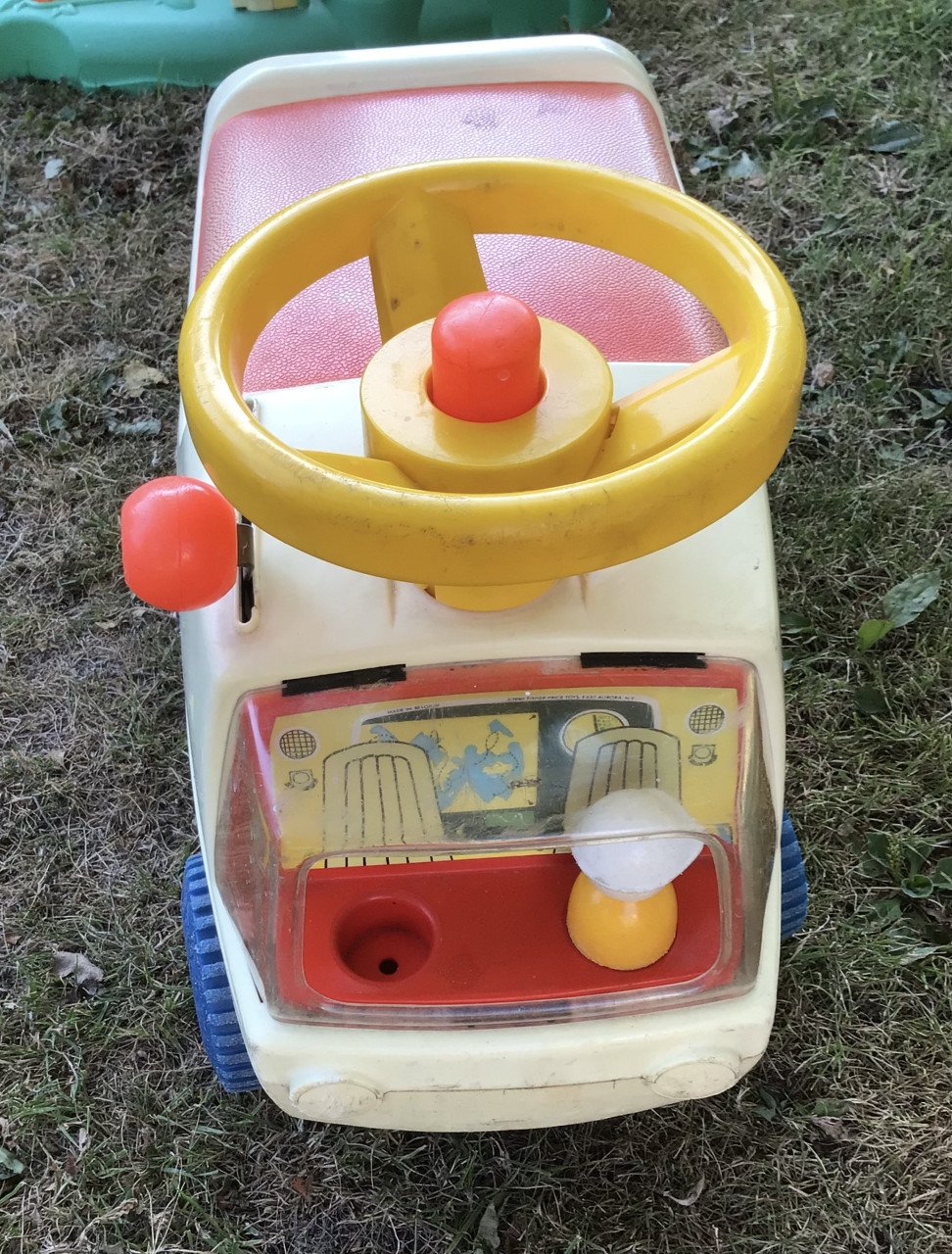 Vintage Fisher Price loopauto