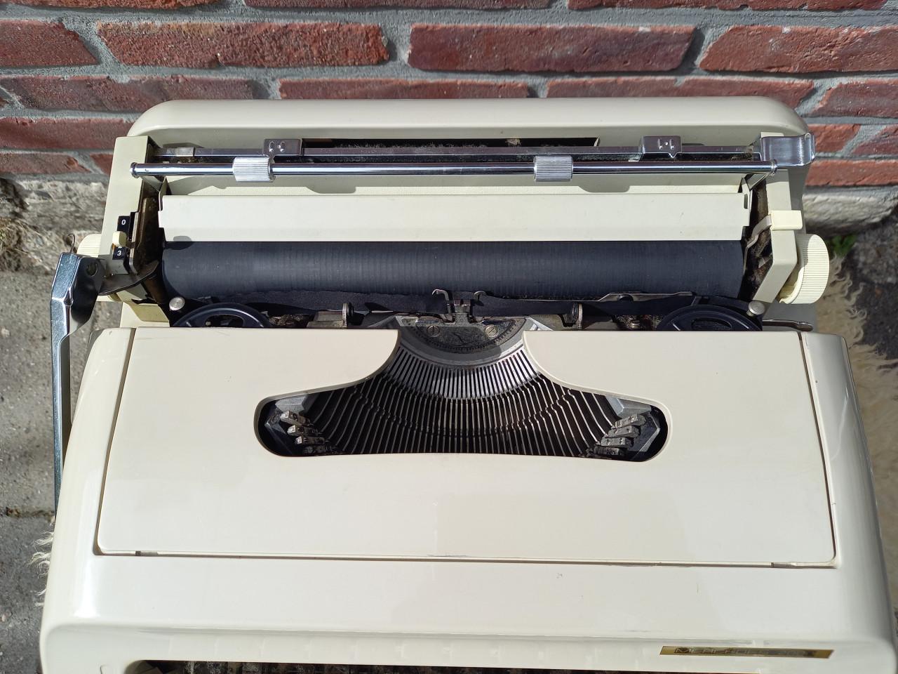 Vintage typmachine- nostalgie