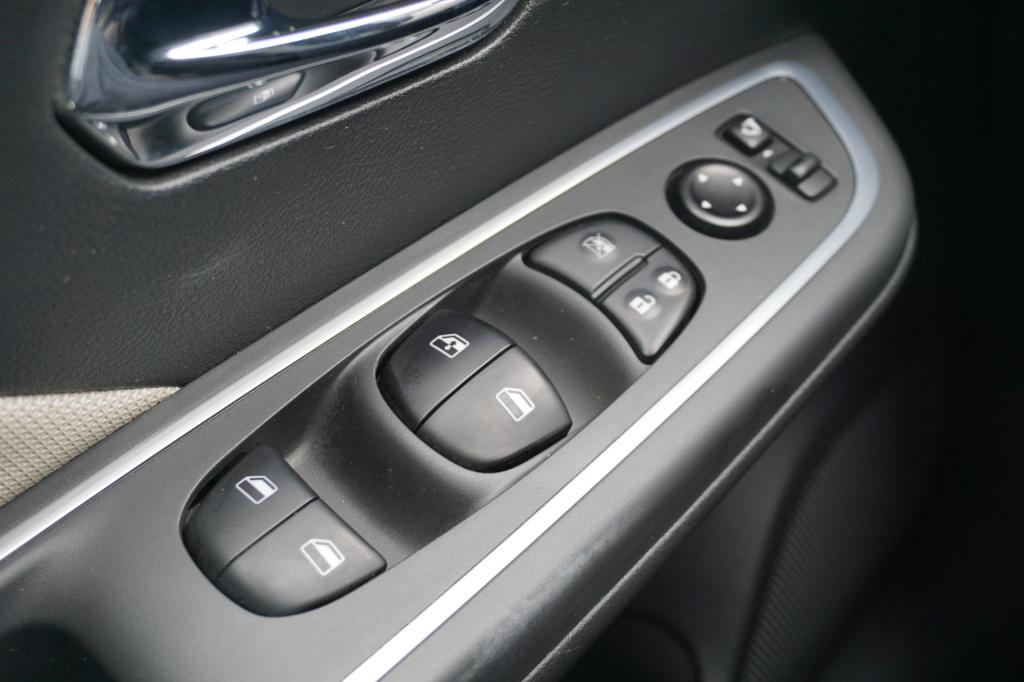 Nissan Micra 1.0 ig-t n-connecta airco / cruise / camera / carplay / parkee