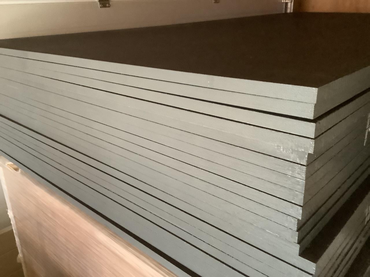 Nieuwe zichtwerk Underlayment platen 18mm 122x244 mes en groef