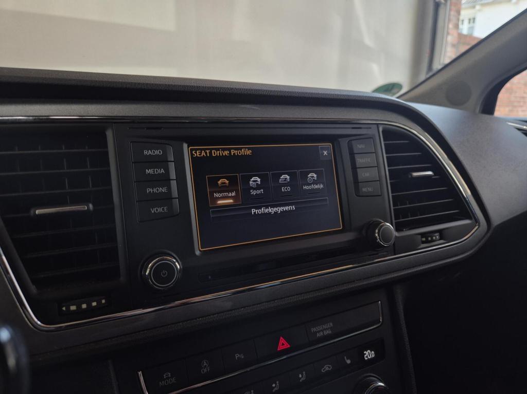 Seat Leon st 1.4 tsi fr / dealeronderhouden