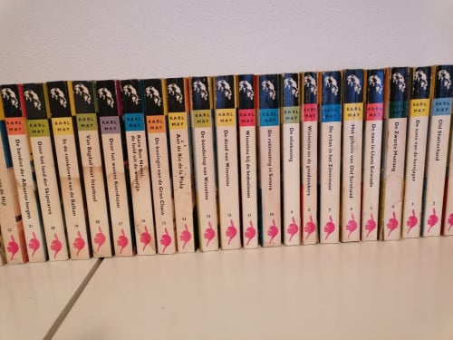 Karel may pockets serie 50 stuks