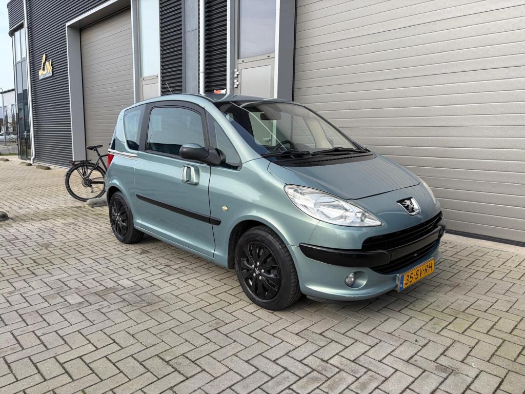 Peugeot 1007 1.6-16v sesam sporty/126.000 nap/automaat/airco/nwe distri/