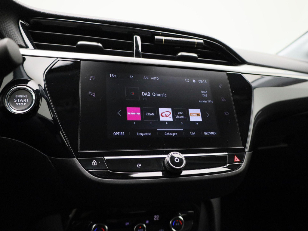 Opel Corsa-e elegance 50 kwh | navigatie | warmtepomp | apple carplay & and
