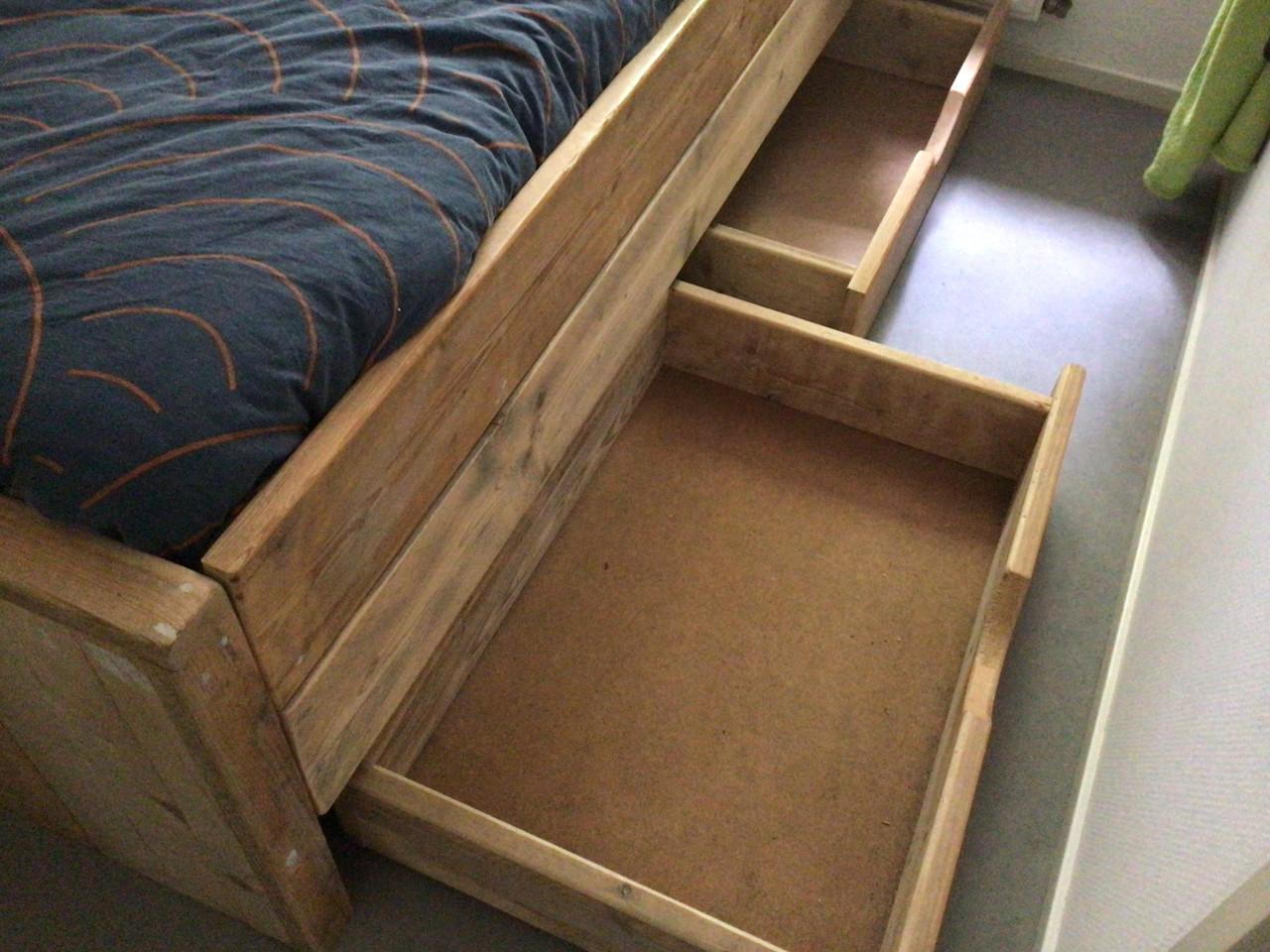 Kajuit bed van steigerhout, 1.20 x 2.00