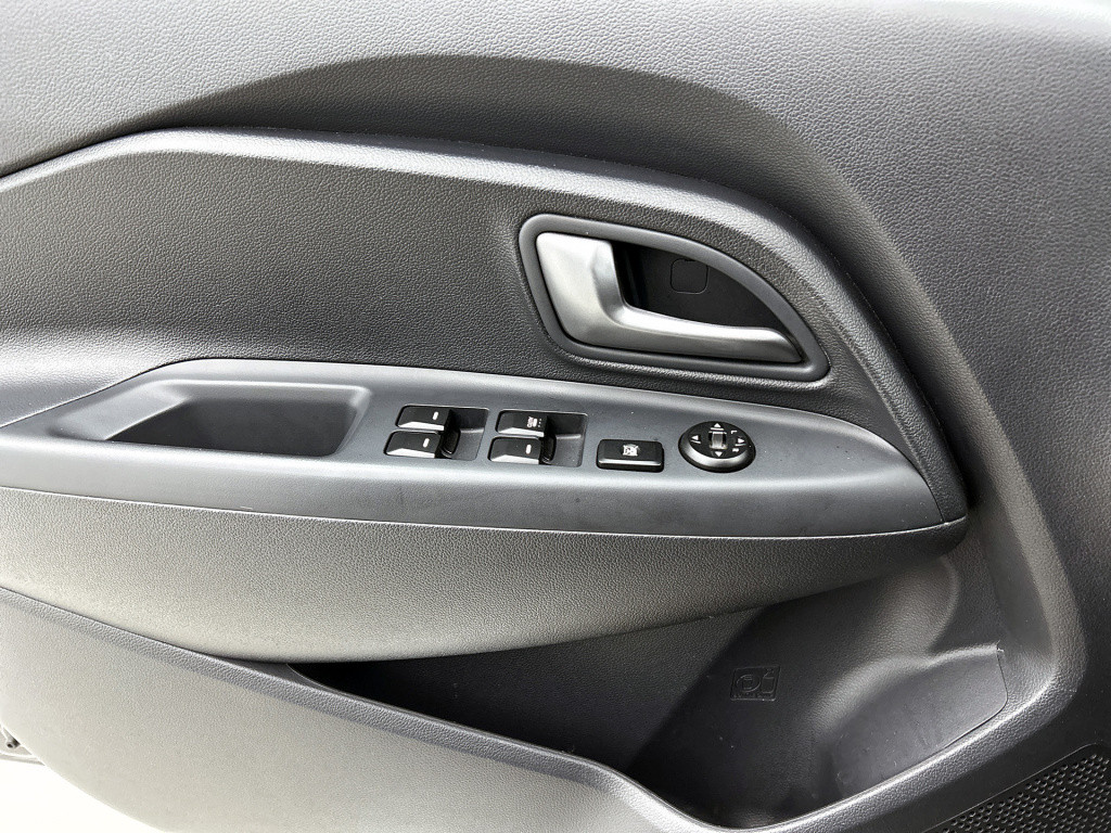 Kia Rio 1.2 cvvt comfort pack deze komt mbm via leseman