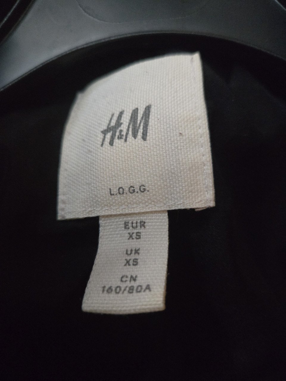 Een gevoerde jas van zacht teddy met een kraag. H&M Logg Maat XS