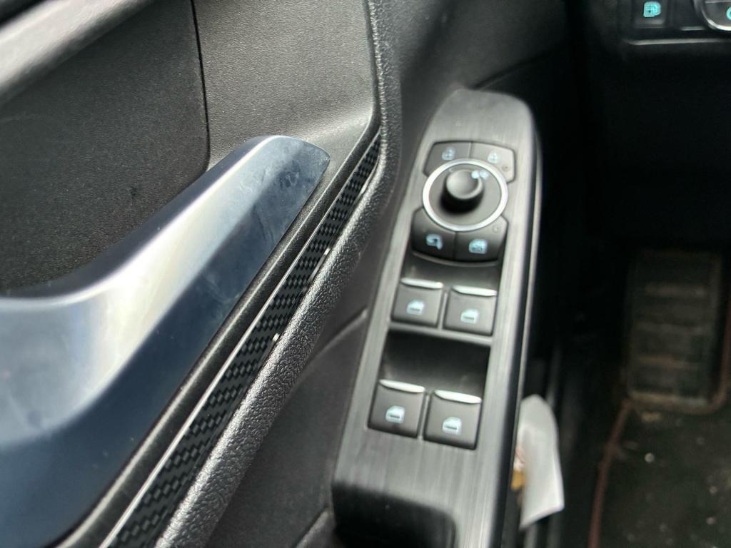 Ford Kuga 2.5 phev st-line x panoramadak - trekhaak - winter pack - adapt. 