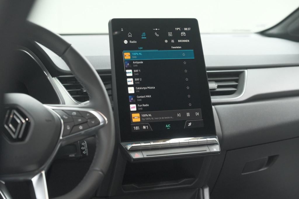 Renault Captur mild hybrid 160 edc techno | camera | navigatie | apple carp