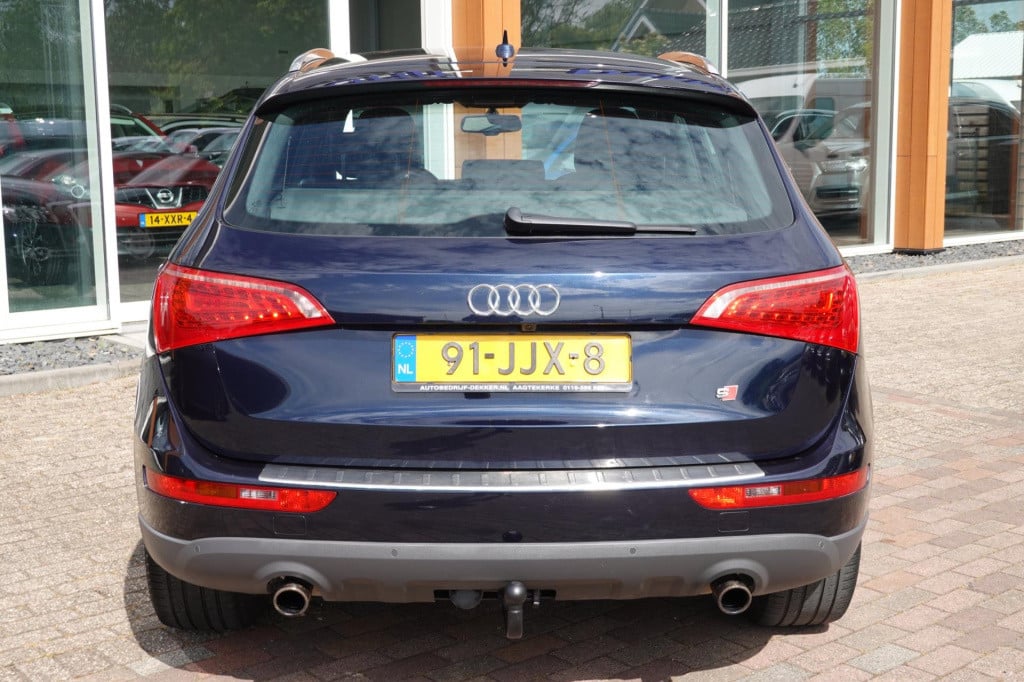Audi Q5 2.0 tfsi quattro pro line