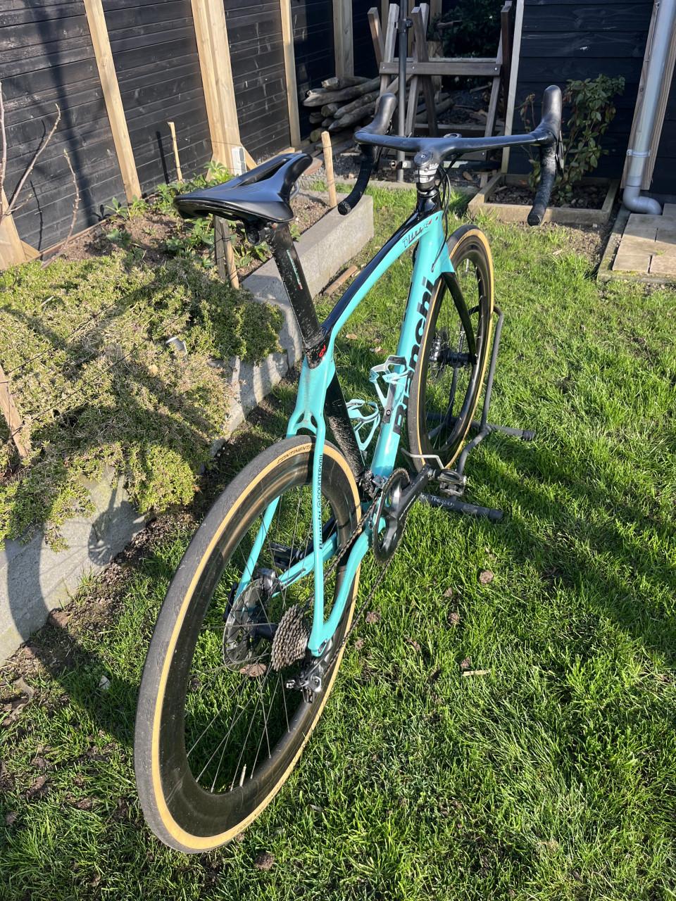 Bianchi Oltre XR4 incl. Garmin Vector vermogensmeter