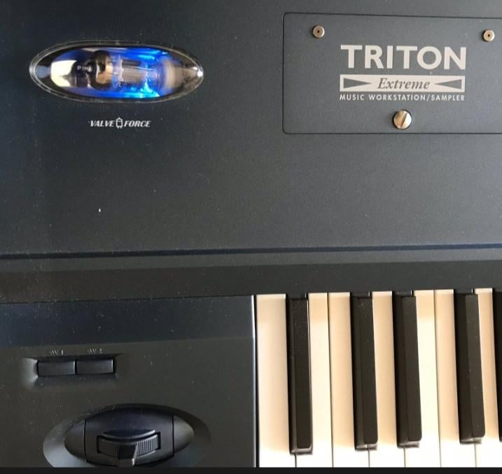 Korg keyboards (Triton Extreme en PA700)