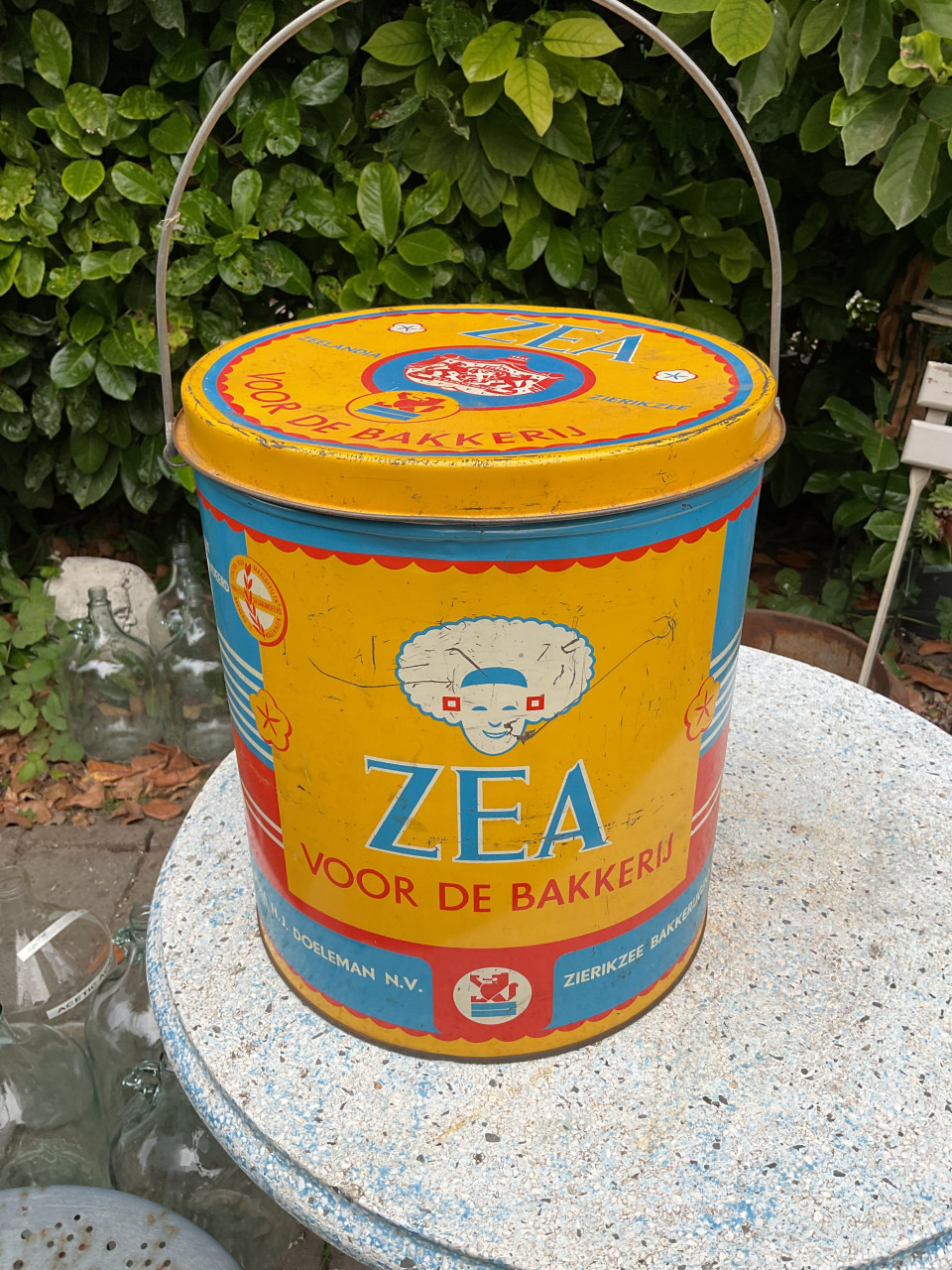 Groot oud blik Zeelandia