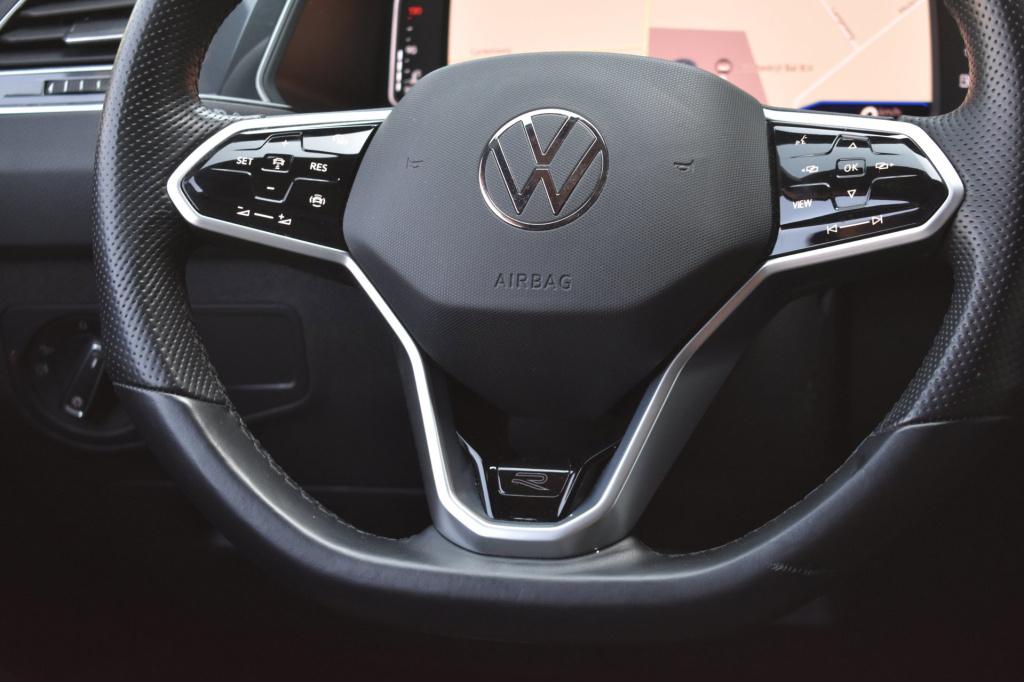 Volkswagen Tiguan 1.5 tsi r-line black style | iq.light | dealer ond. | pan