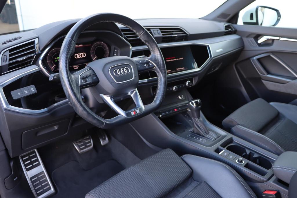 Audi Q3 sportback 45 tfsi e s edition 245pk s tronic | soh 93,7% |