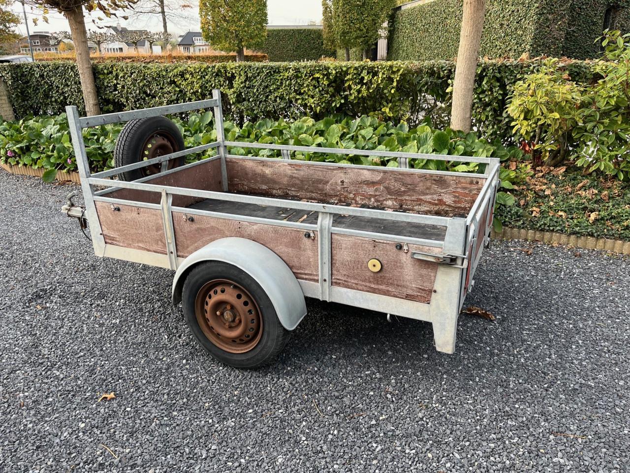 Prima gebruikte aanhanger te koop  126cm x x200cm
